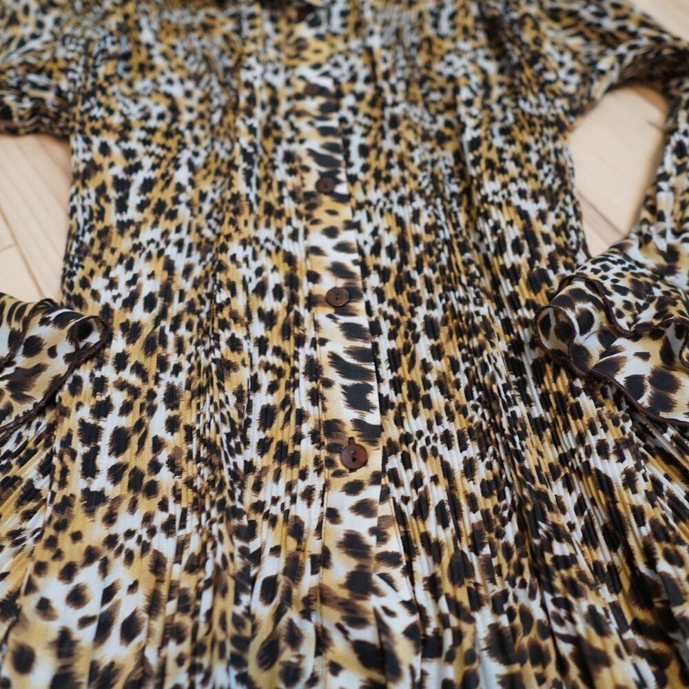 Essentials by Milano Leopard Print Pleated Peplum Button Up Blouse Y2K Glam 1X - Picture 3 of 6